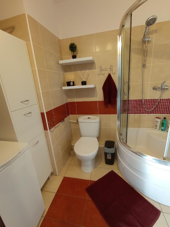 Mk Apartament III Rzeszów Exteriör bild